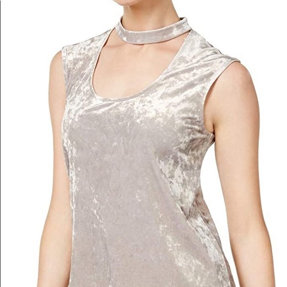 VINCE CAMUTO RED METALLIC CRUSHED VELVET CHOKER TANK TOP - Picture 9 of 9
